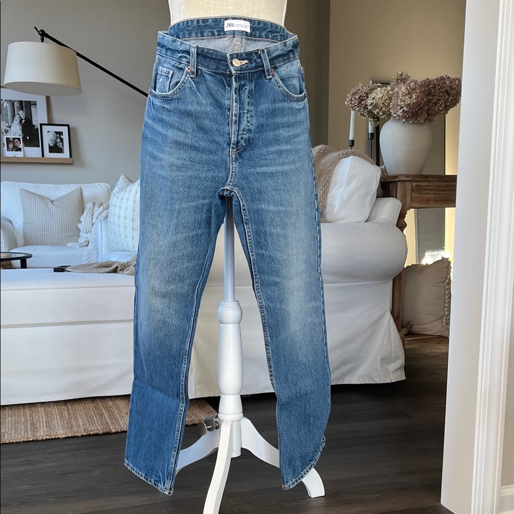Zara Straight Leg Blue Jeans Size 4